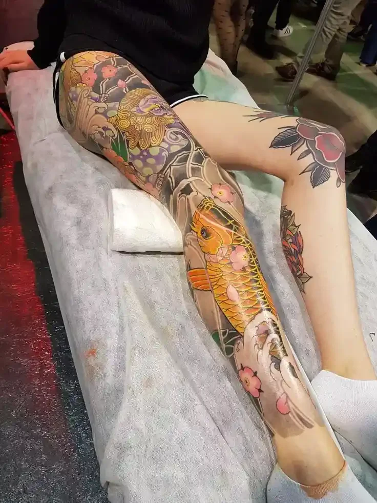 hình xăm full chân nữ