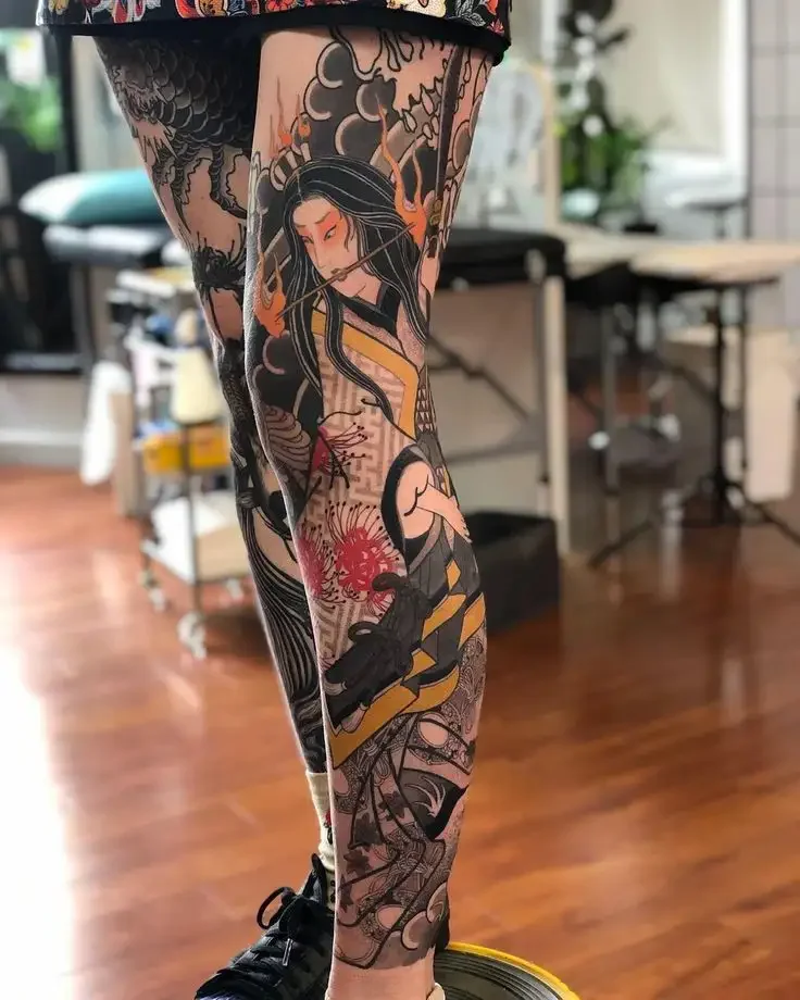 hình xăm geisha full chân