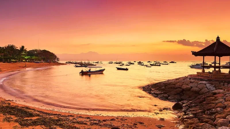 Bình minh trên biển - hình 7