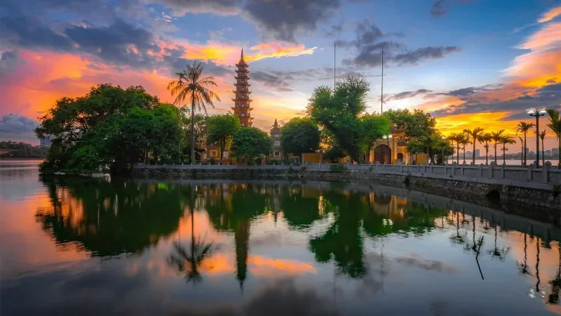 Bình minh ở thành phố - hình 7