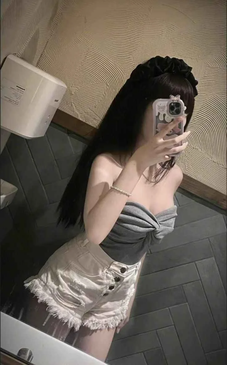 1577+ Ảnh Gái Xinh Che Mặt Tạo Dáng Đẹp Tự Nhiên - Thưởng Thức Âm Nhạc Hello - Trung Tâm Hello